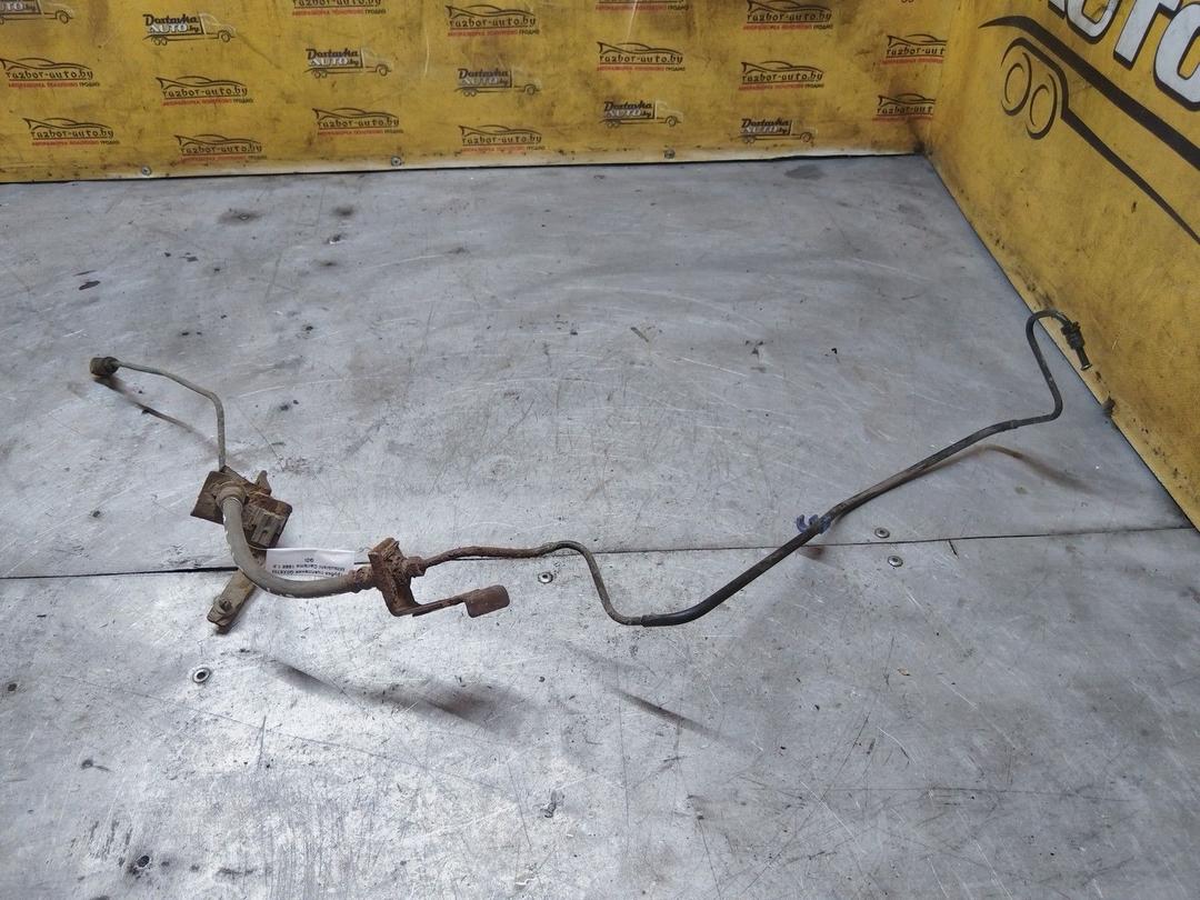 Трубка сцепления Q0X67M Mitsubishi Carisma