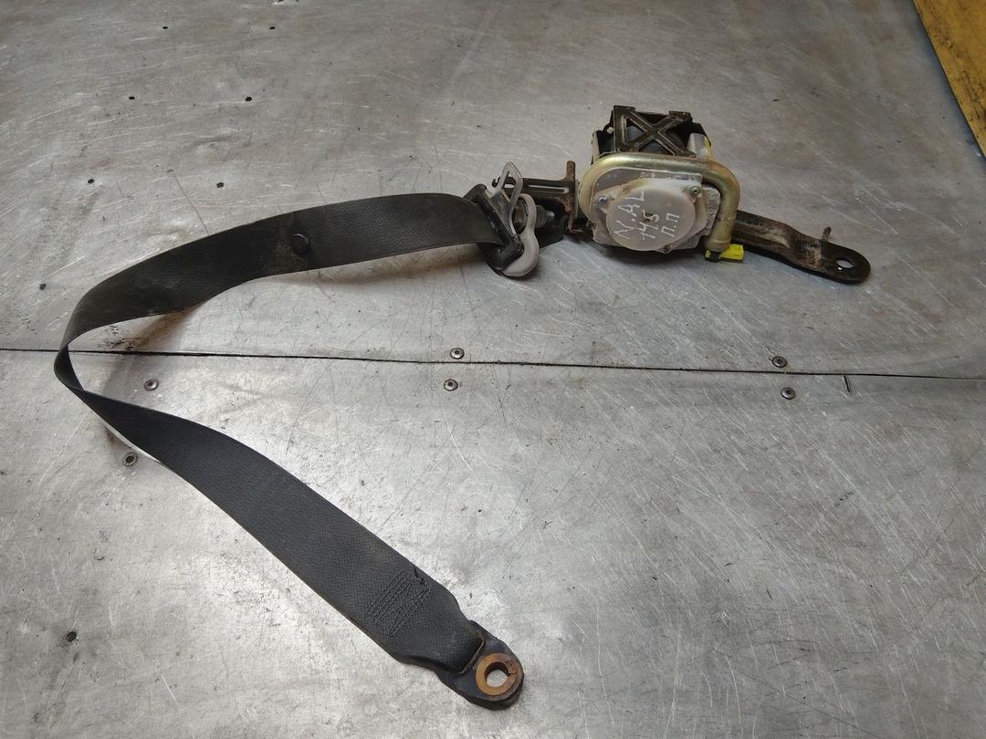 Ремень безопасности передний правый 7K3GQA Nissan Almera