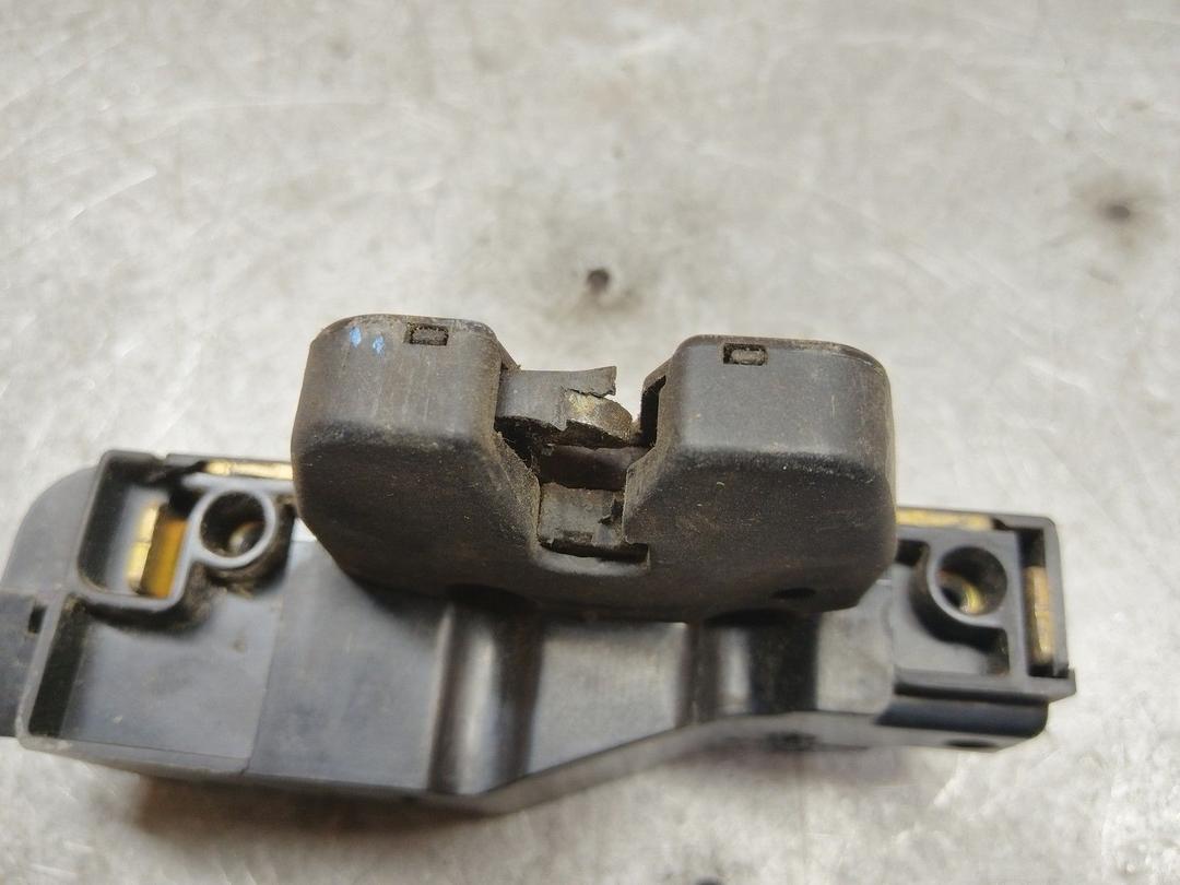 Замок багажника 5BBTFT Citroen Xsara Picasso купить с доставкой