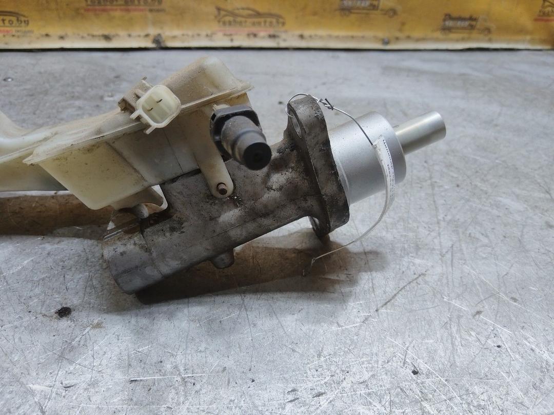 Цилиндр тормозной главный FW12SY Mazda 3 купить на авторазборке