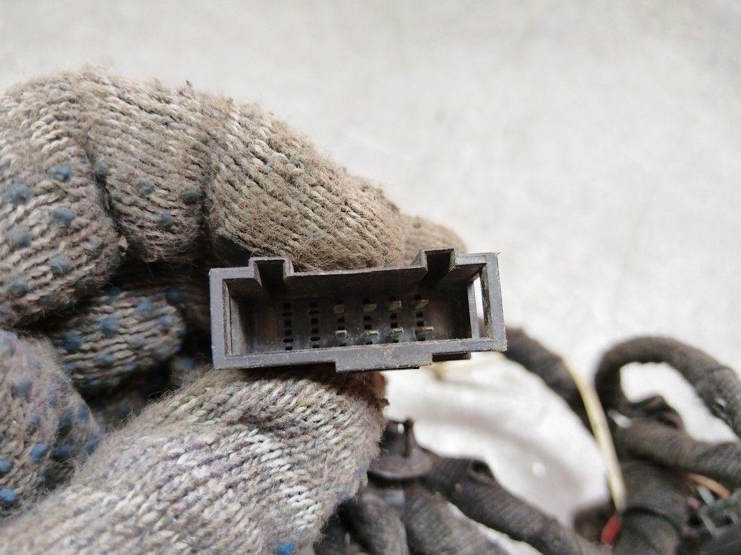 Проводка двери передней правой 0Y16K3 Volkswagen Passat купить на авторазборке