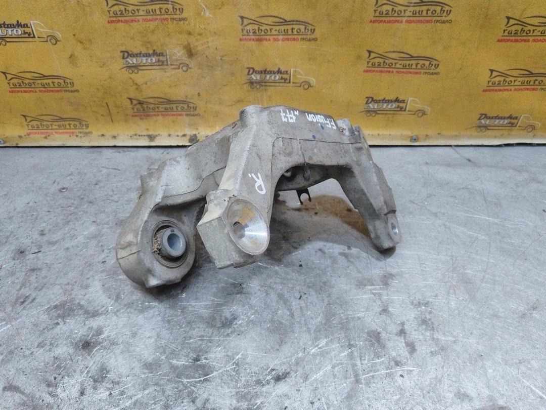 Кулак задний правый IFFVQX Ford Fusion купить