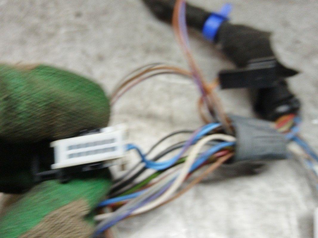 Проводка двери передней правой S897I8 BMW 5 E39 undefined