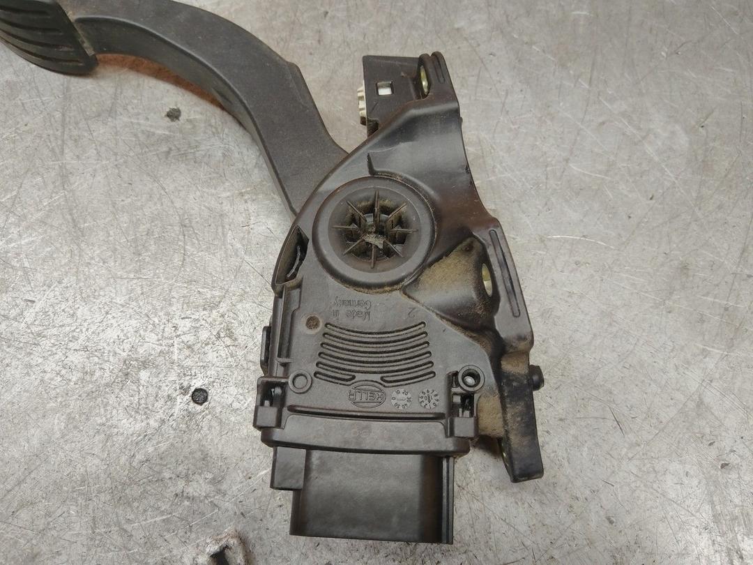 Педаль газа 5Q0L3R Volvo XC70 - Фото 2