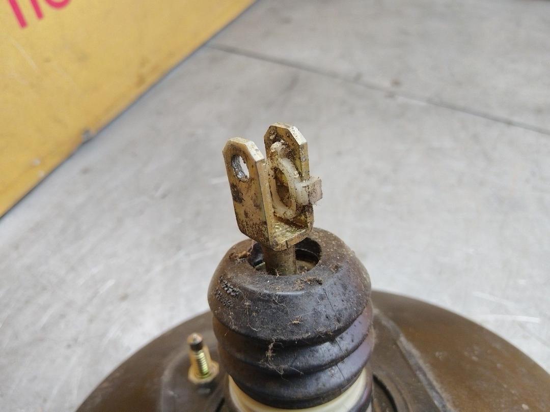 Вакуумный усилитель тормозов AGAYZW Renault Clio - Фото 4