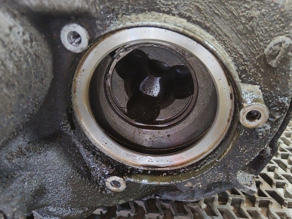 КПП механическая (МКПП) 5-ступенчатая 6LSPH5 Renault Scenic - Фото 9