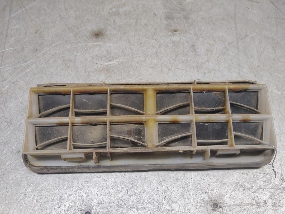 Решетка вентиляции кузова ZP75SG Saab 9-3 купить с доставкой