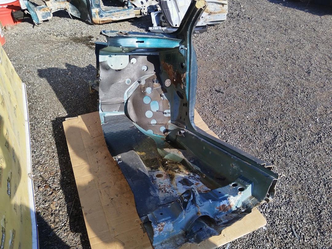 Стойка кузовная передняя правая ZRJ1CF Audi A4 - Фото 2