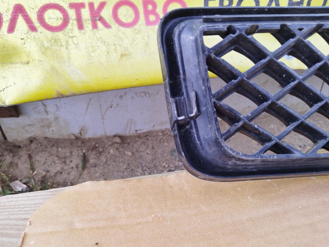 Решетка радиатора 407C82 Ford Fusion undefined