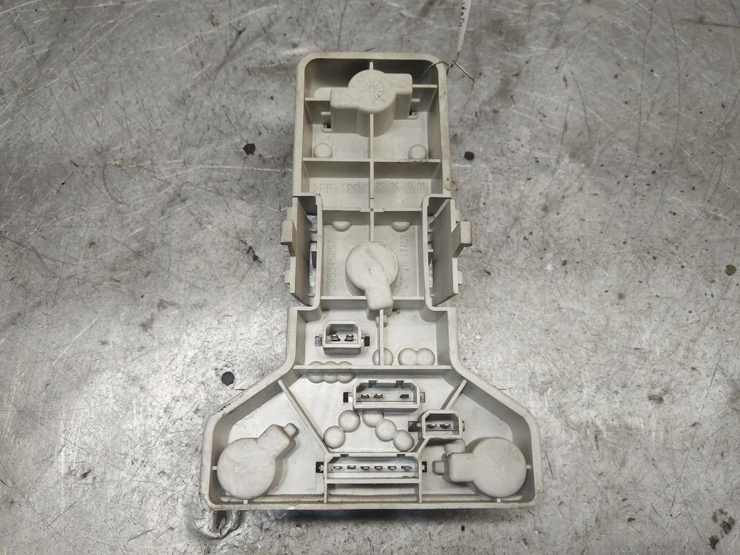 Панель (плата) фонаря заднего левого I0D8GZ Volkswagen Passat - Фото 2