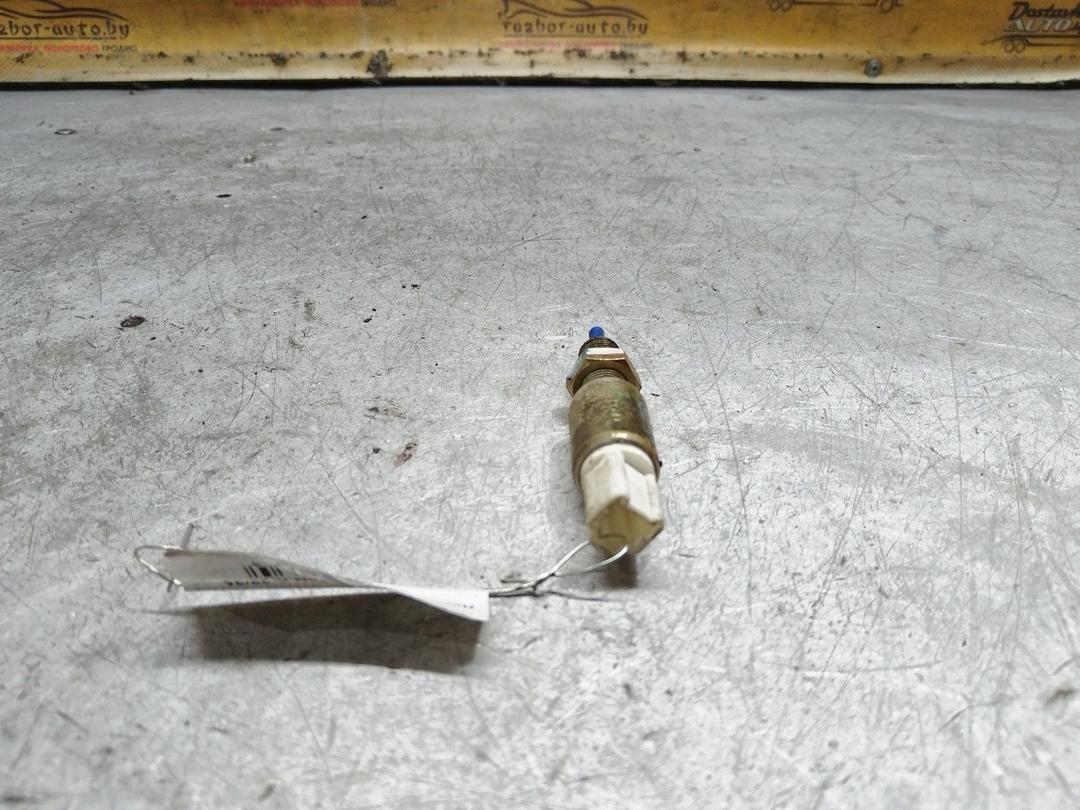 Датчик положения педали сцепления Z2C84U Honda Accord купить с доставкой