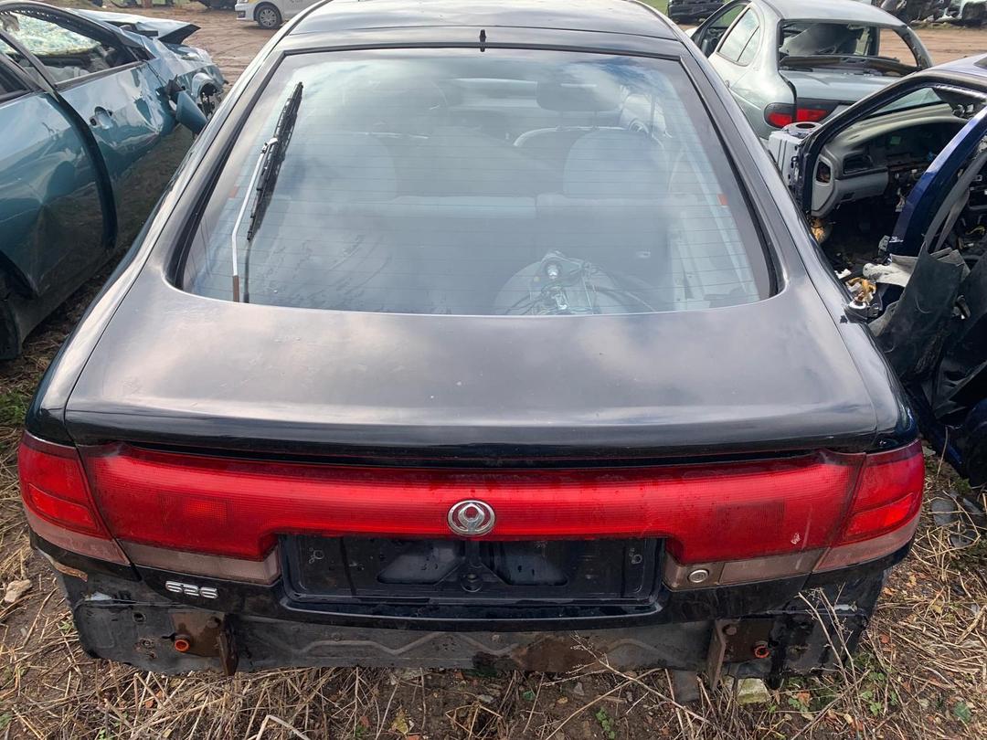 Щеткодержатель задний S3WGPI Mazda 626