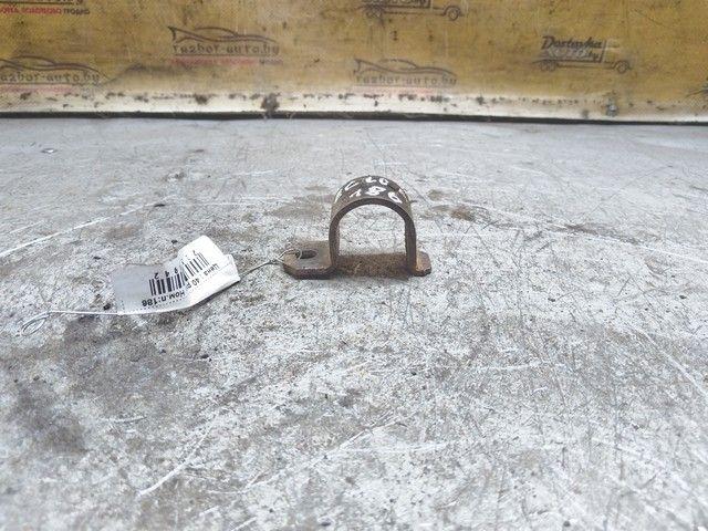 Крепление втулки стабилизатора 2R4HRG Opel Vectra купить