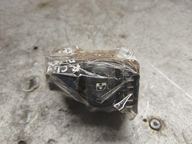 Блок управления стеклоподъемниками 7PO0UH Renault Clio купить с доставкой