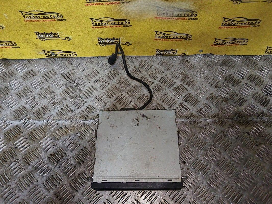 CD-чейнджер WWI3S5 Mitsubishi Space Star - Фото 2