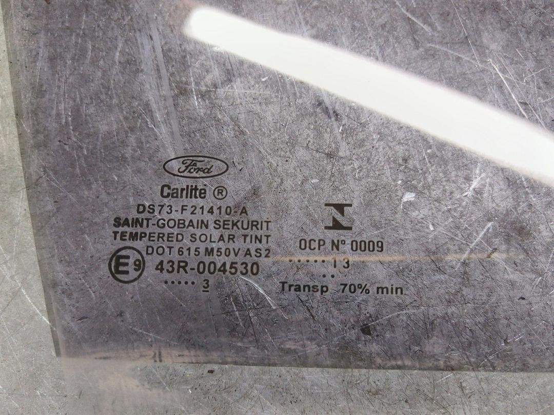Стекло двери передней правой SR86FI Ford Fusion купить