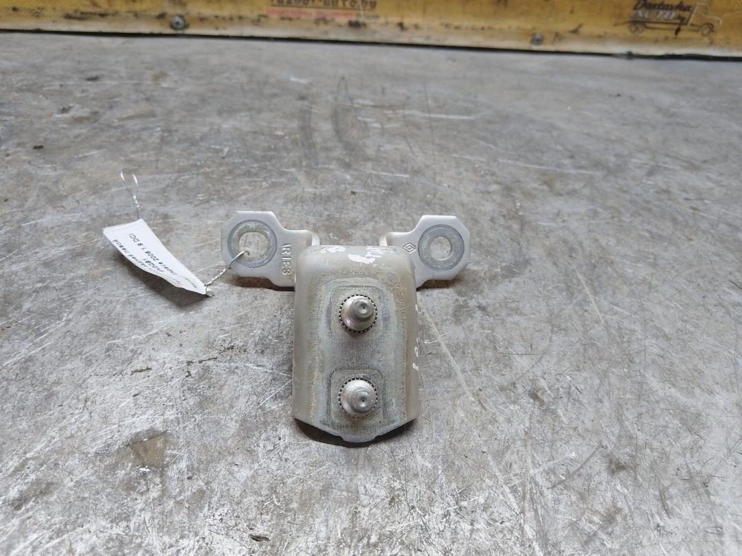 Петля двери задней левой 8N2QB1 Renault Espace купить