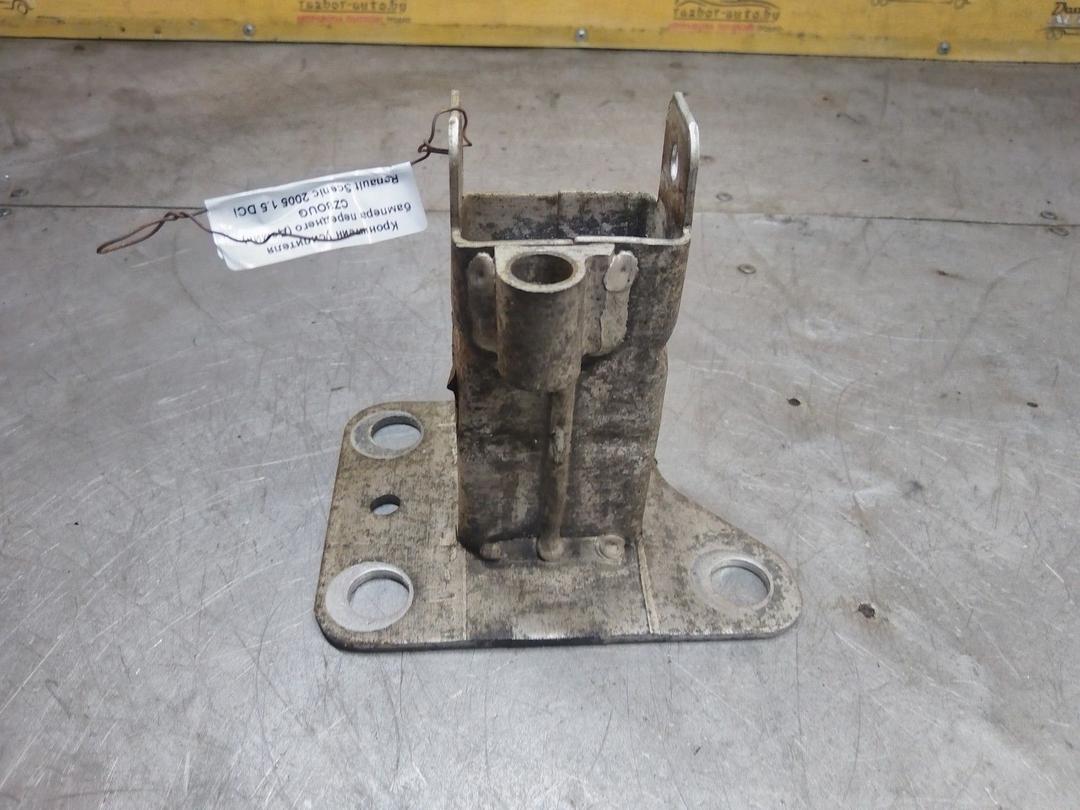 Кронштейн усилителя бампера переднего (Домик) CZ8OUG Renault Scenic - Фото 2