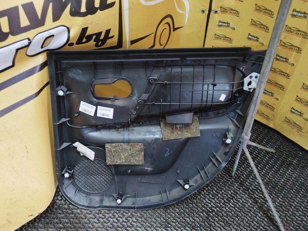 Обшивка двери задней левой (дверная карта) NI18EW Nissan Note купить