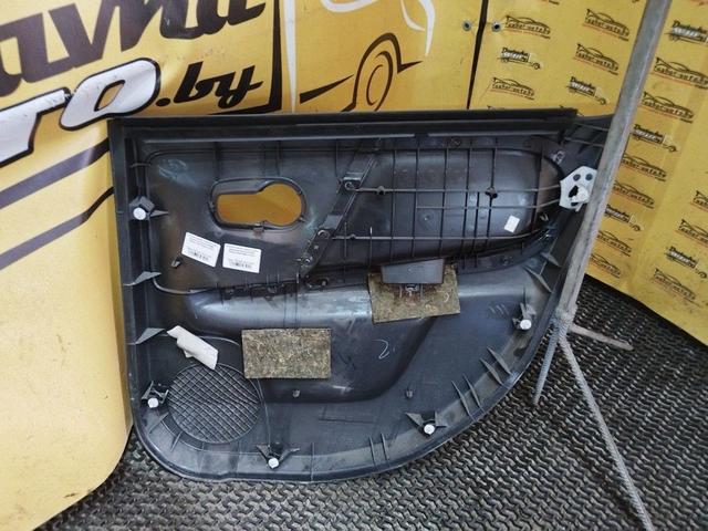 Обшивка двери задней левой (дверная карта) NI18EW Nissan Note купить