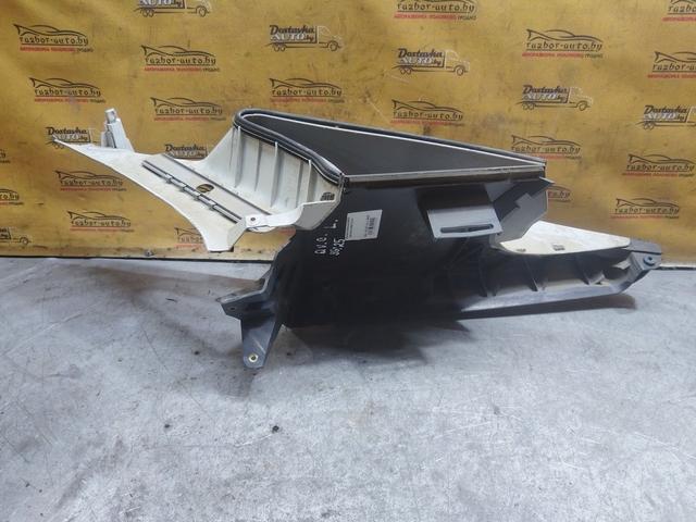 Обшивка багажника 64P0FI Opel Vectra undefined