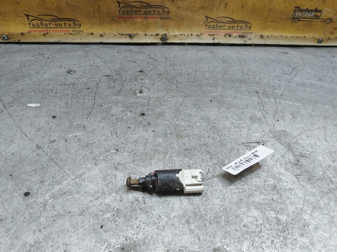 Датчик положения педали тормоза LIXZR8 Peugeot 206