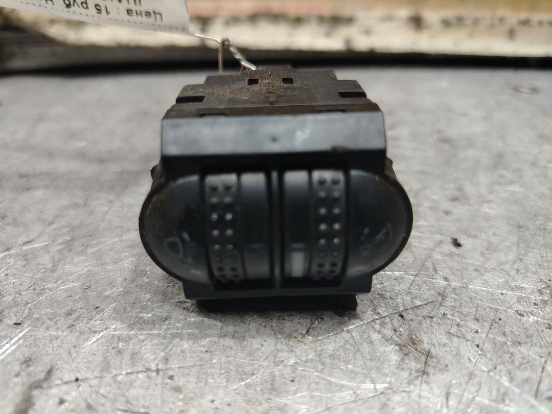 Кнопка корректора фар YNBV3Q Volkswagen Passat - Фото 1
