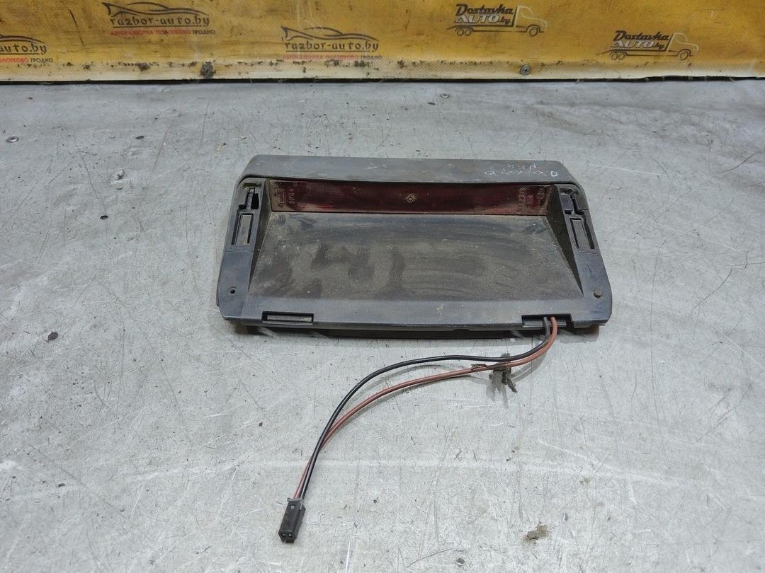 Стоп-сигнал 6EE841 Opel Vectra