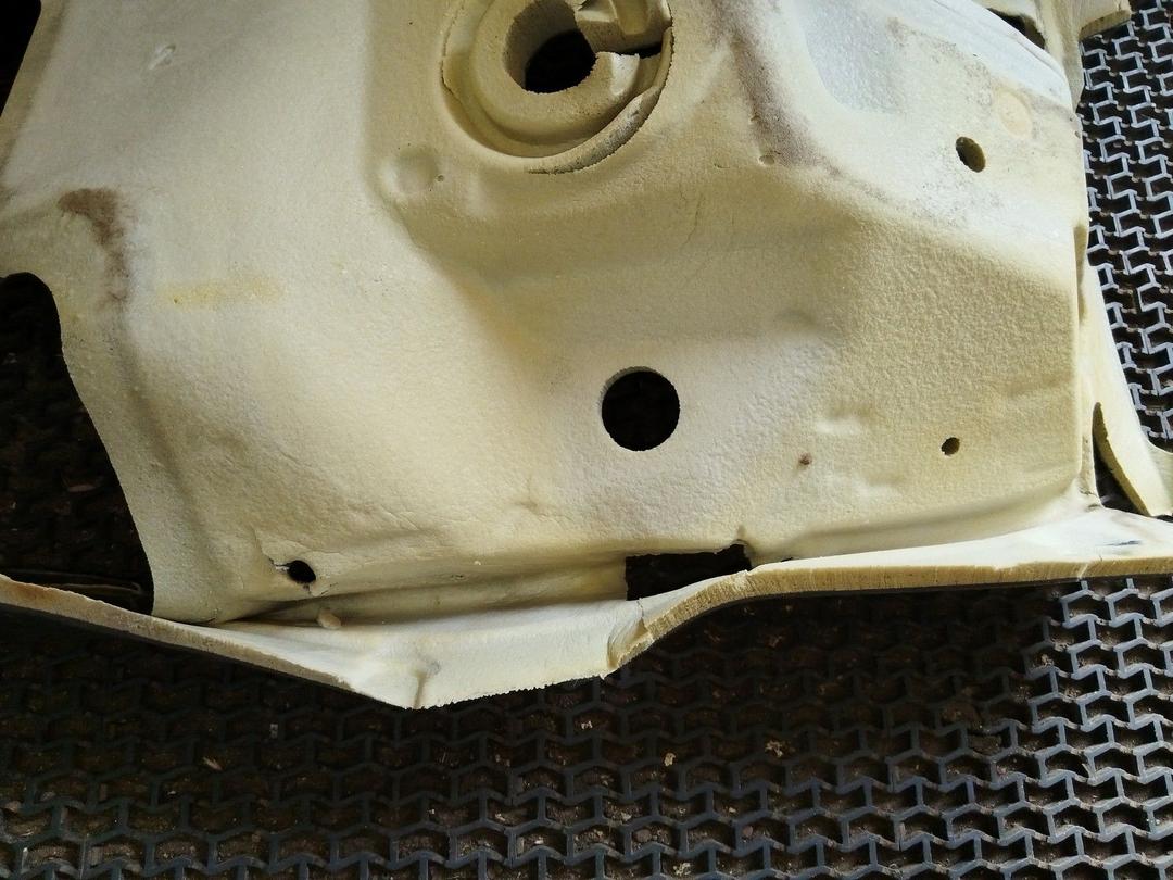 Шумоизоляция моторного отсека IG35QR Volvo XC70 купить с доставкой