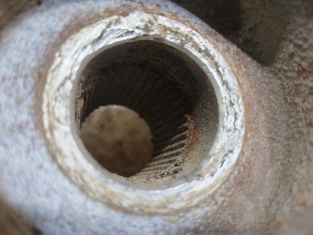 Кулак поворотный правый R1TIRS Volvo S60 купить с доставкой