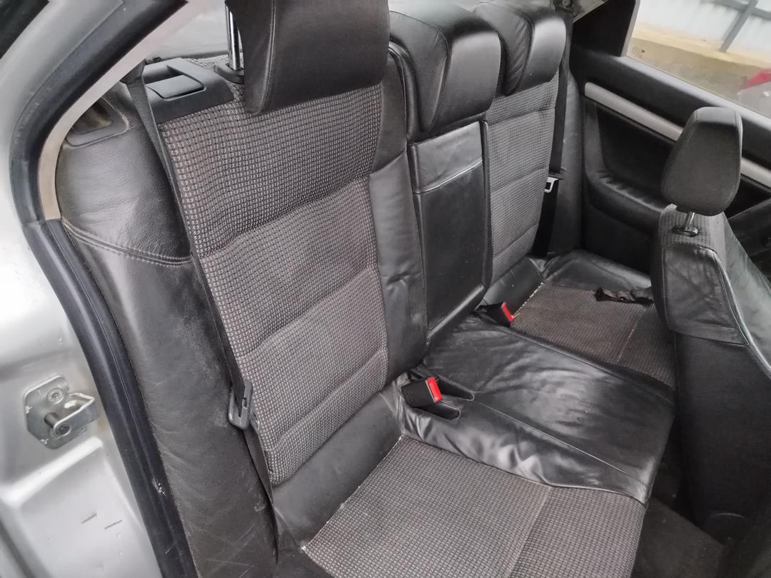 Ремень безопасности задний правый 9YY9PD Opel Vectra