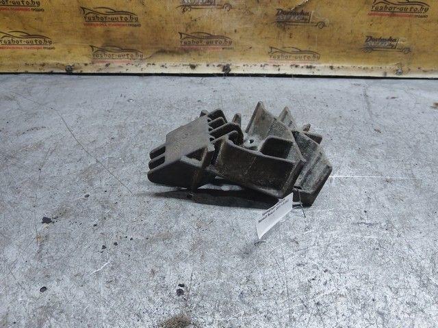 Кронштейн 0UFOVH Renault Scenic купить