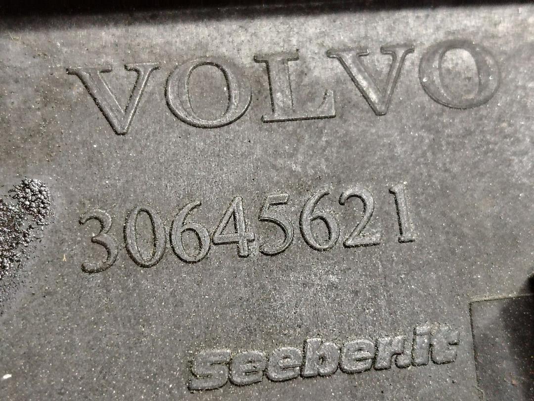 Бачок гидроусилителя CS9MYH Volvo S60 - Фото 5