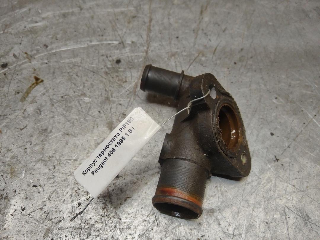 Корпус термостата PIF180 Peugeot 406 - Фото 1