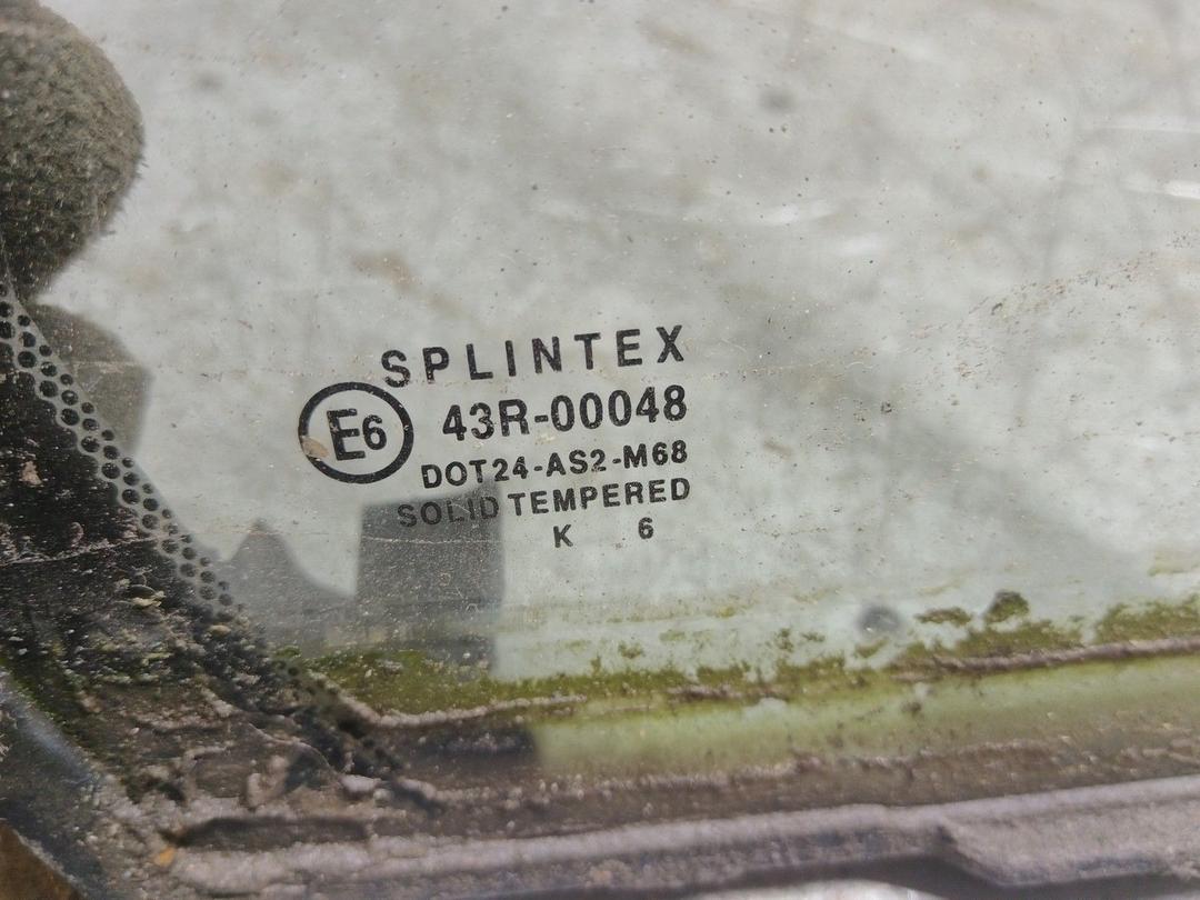 Стекло двери задней правой 65IT9R Rover 600 купить