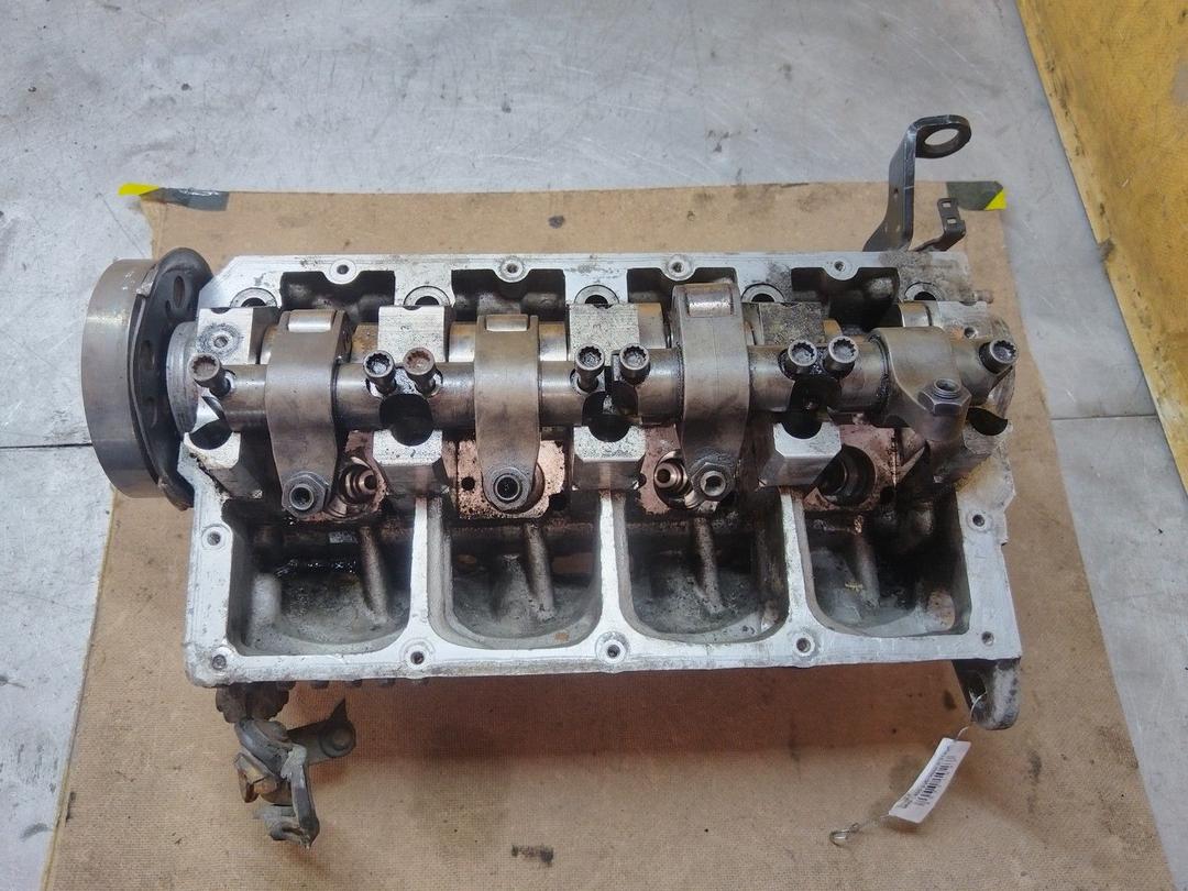 Головка блока цилиндров QMR6DQ Volkswagen Caddy