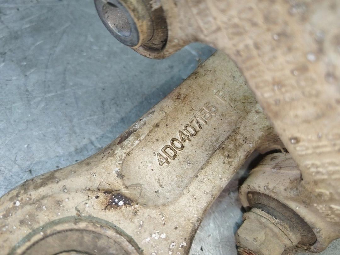 Рычаг передний правый U2O1A2 Volkswagen Passat купить в магазине запчастей бу