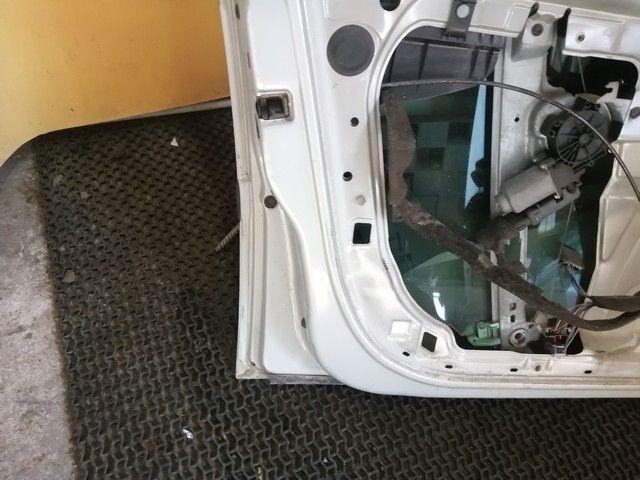 Дверь передняя левая MN9AOB Renault Scenic купить на авторазборке