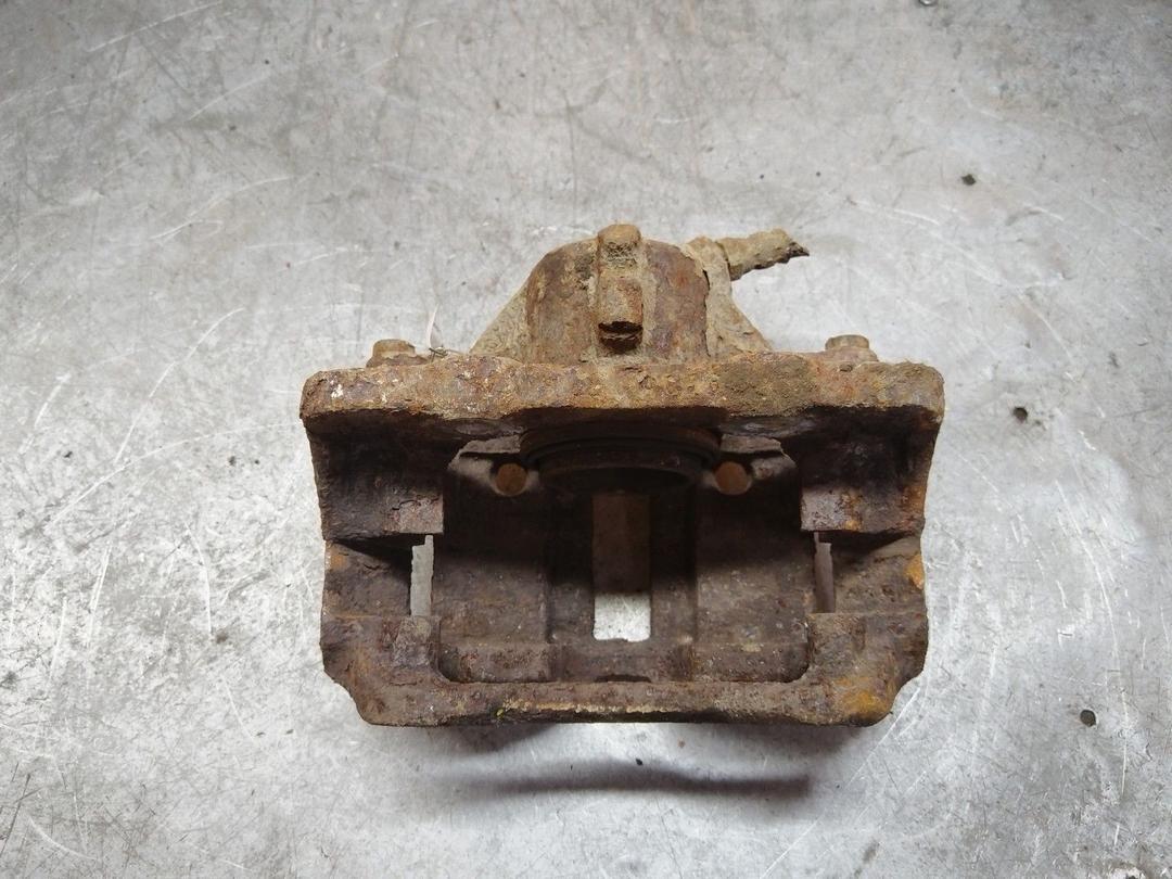 Суппорт передний правый KGHVI0 Citroen Xsara Picasso купить в магазине запчастей бу