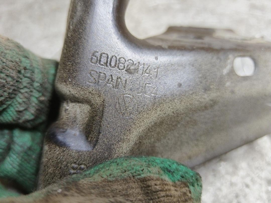 Кронштейн крепления крыла переднего левого R603X5 Volkswagen Polo купить в магазине запчастей бу