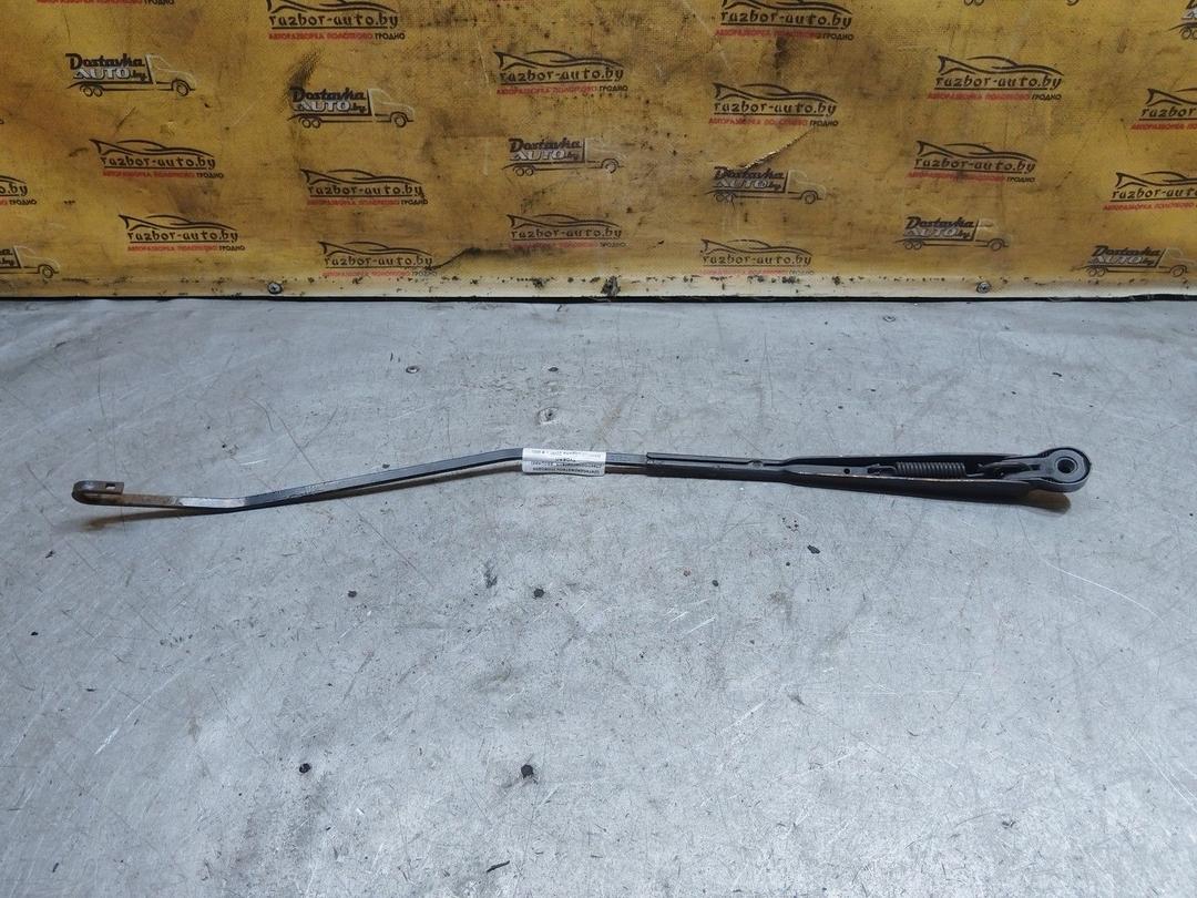 Щеткодержатель (поводок стеклоочистителя, дворник) TYDESO Renault Laguna купить в магазине запчастей бу