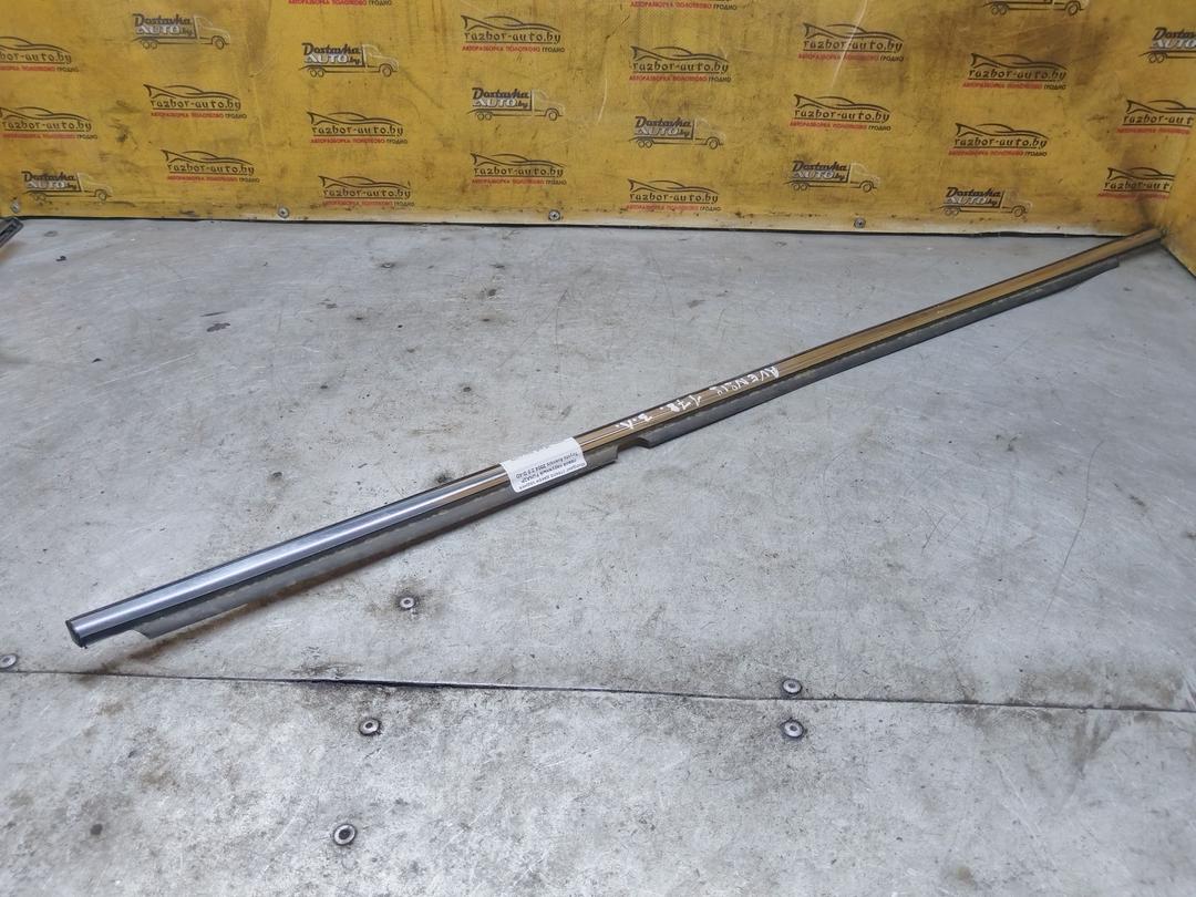 Молдинг стекла двери задней левой наружный FUNA2P Toyota Avensis - Фото 1