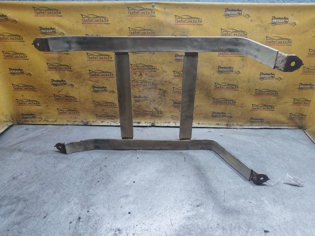 Крепление топливного бака 0W2ZSQ Honda FR-V - Фото 2