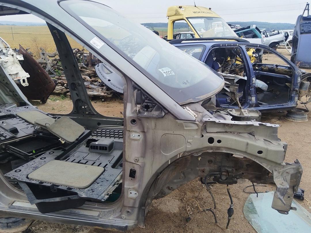 Лонжерон правый 3YV840 Renault Scenic - Фото 1