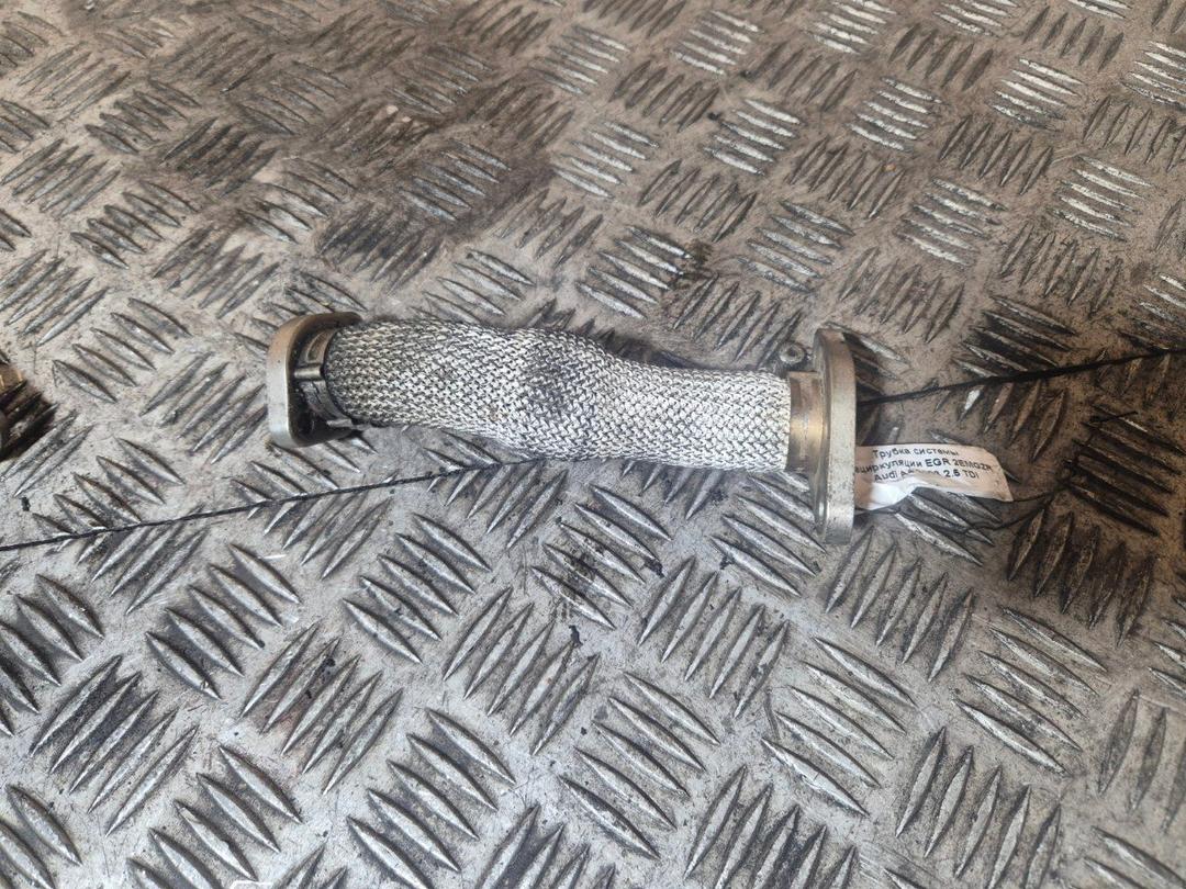 Трубка системы рециркуляции EGR 2EMGZR Audi A4