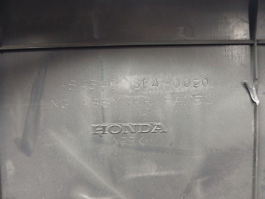 Пластик багажика 0O2P1J Honda Accord купить в магазине запчастей бу