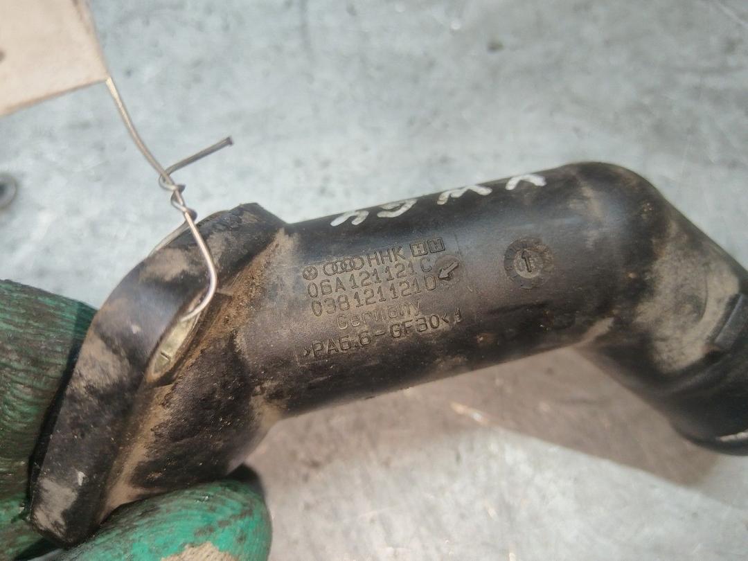 Корпус термостата J2SO0O Volkswagen Golf - Фото 2