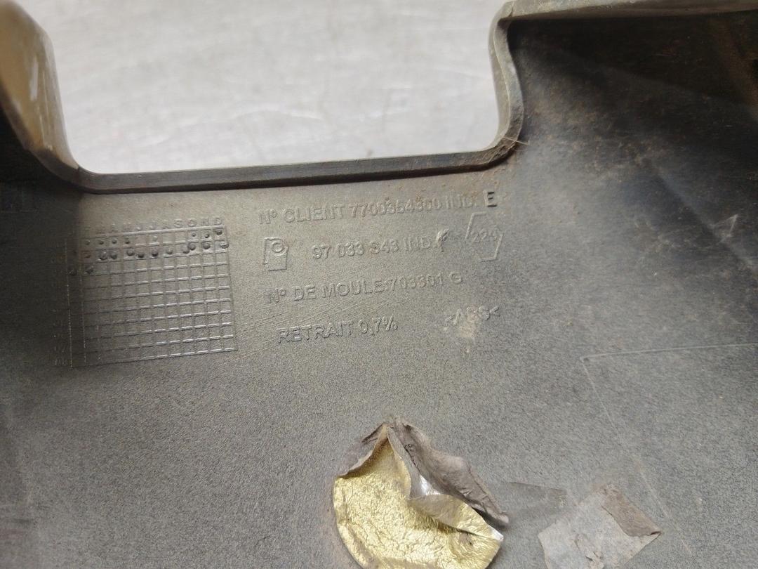 Накладка под фонарь левый NV1FZ1 Renault Scenic RX4 купить с доставкой