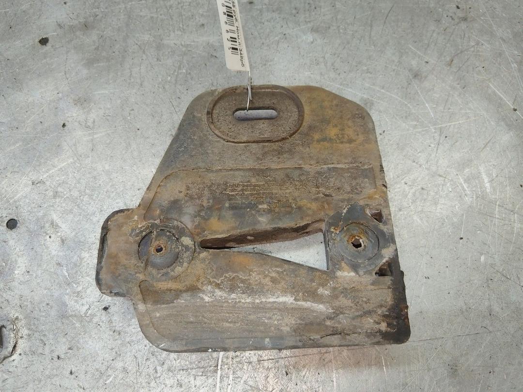 Кронштейн крепления бампера заднего VAUGQH Renault Safrane купить