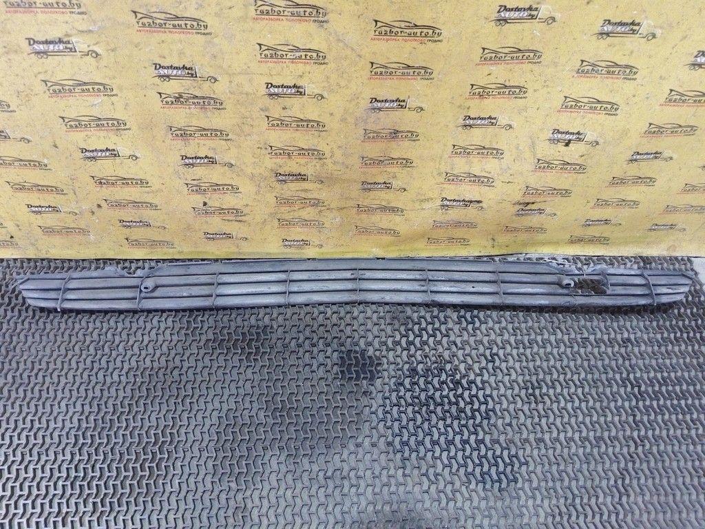 Заглушка (решетка) в бампер передний NUVMA6 Audi 100 - Фото 3